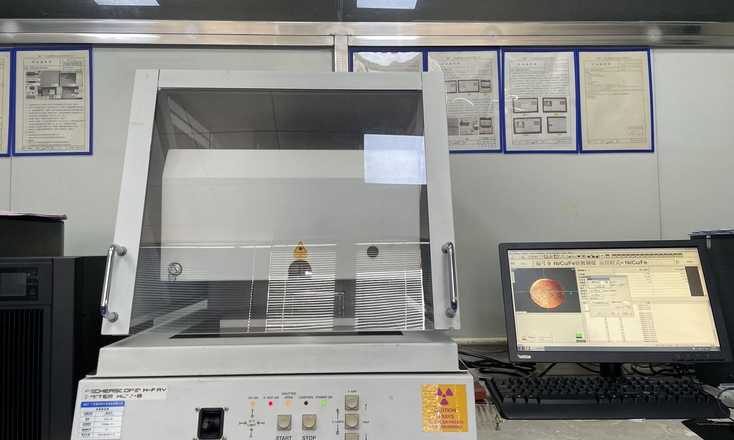 Coating thickness gauge in the TYF laboratory